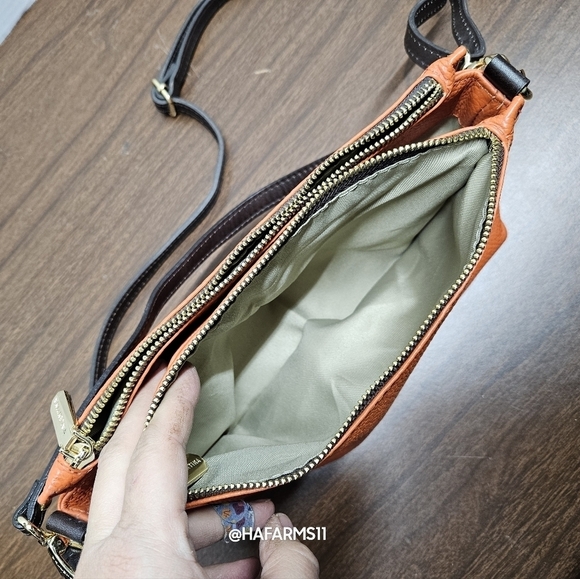 Valentina Italian Small Leather Bag - Picture 8 of 12